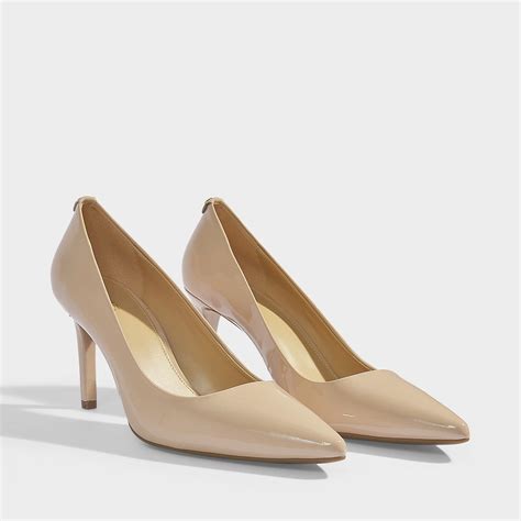 michael kors dorothy flex pump light blush